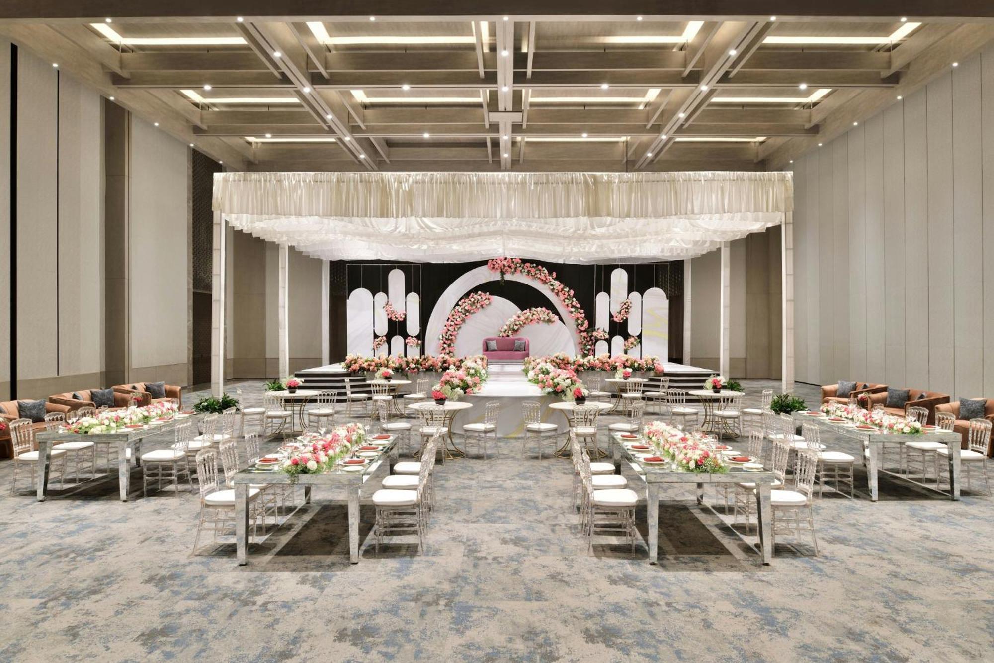 Jw Marriott Hotel Bengaluru Prestige Golfshire Resort & Spa Avati Exterior photo