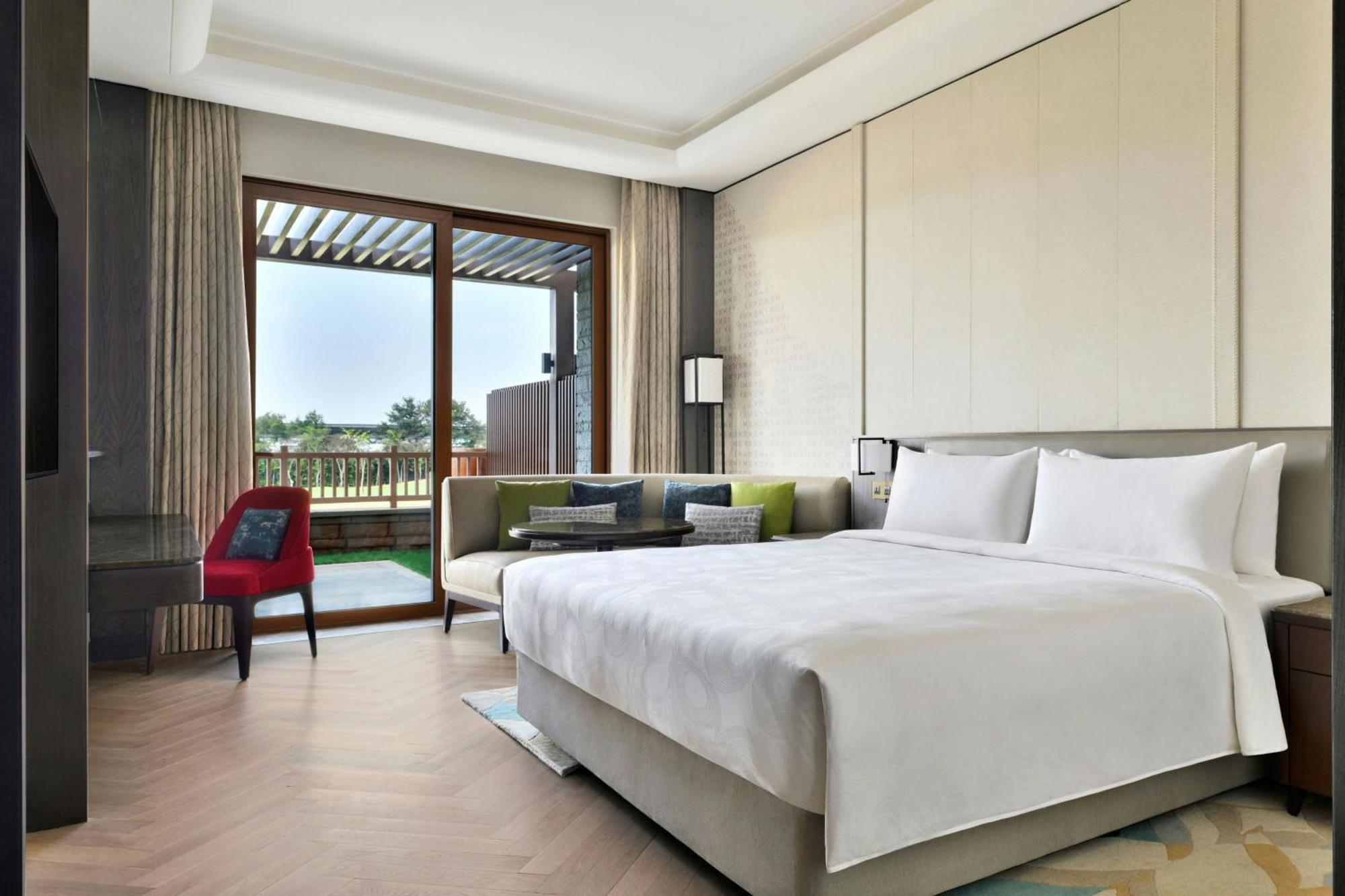 Jw Marriott Hotel Bengaluru Prestige Golfshire Resort & Spa Avati Exterior photo